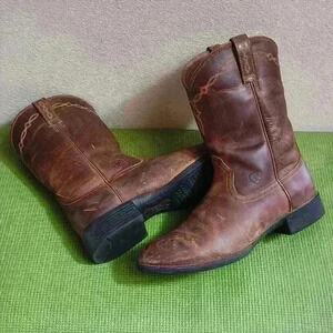 Men's Ariat cowboy roper boots, worn 1x, size 12D